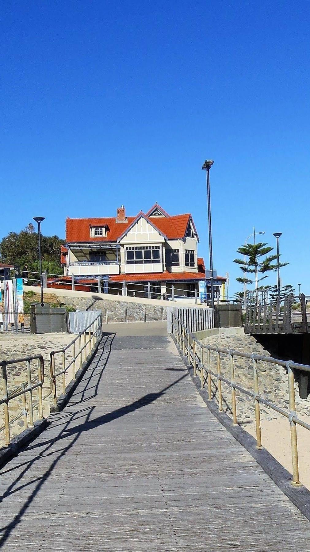 Апартаменты Mccloud House Port Noarlunga Экстерьер фото